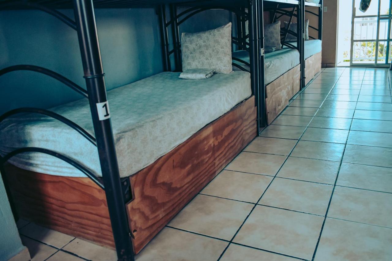 Les Trois Singes - Friendly Hostel Isla Mujeres Eksteriør bilde